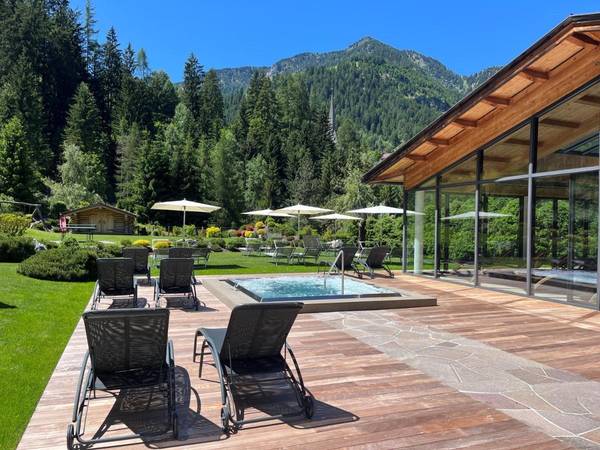 Hotel Arnaria Ортизеи Экстерьер фото
