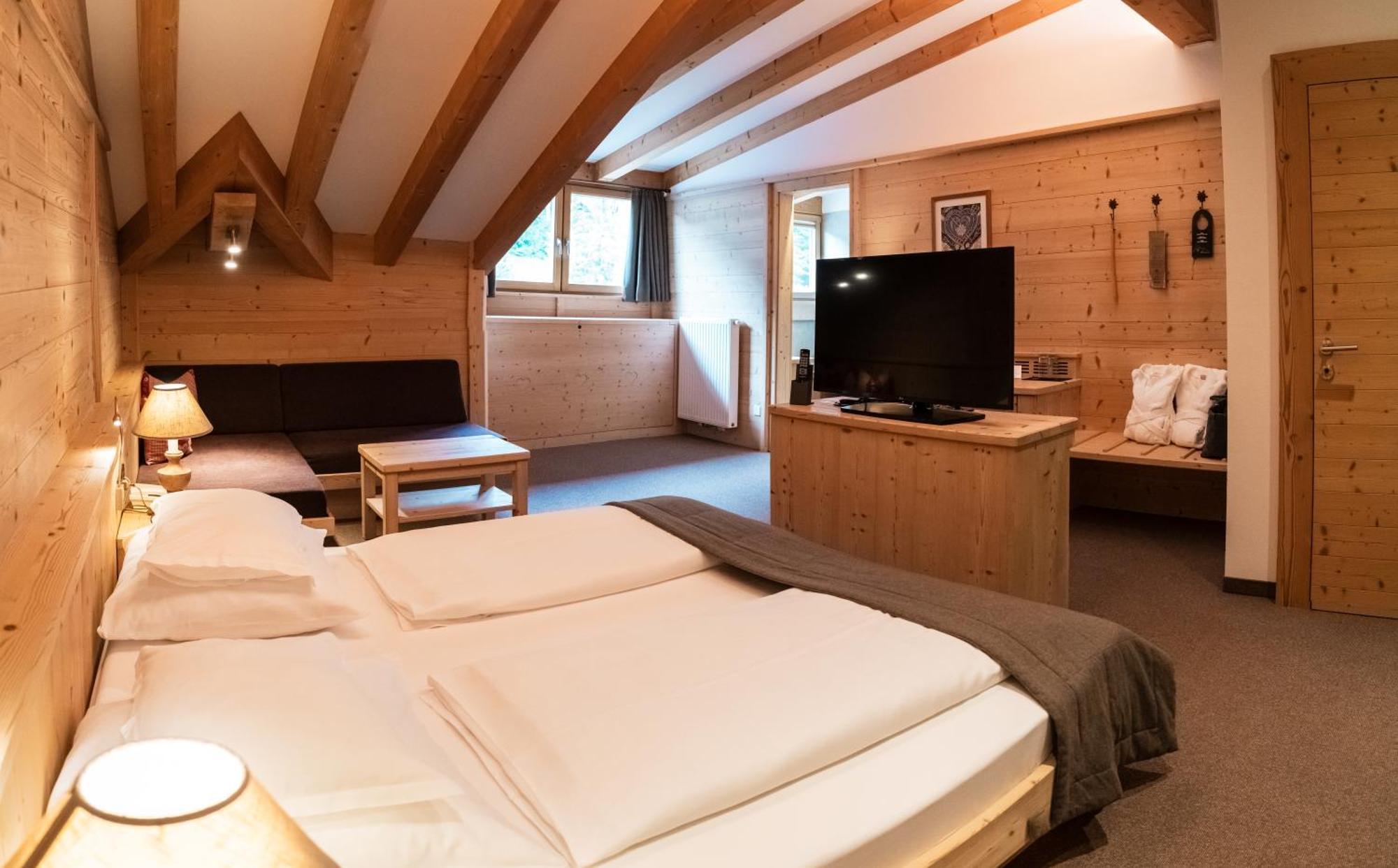 Hotel Arnaria Ортизеи Экстерьер фото