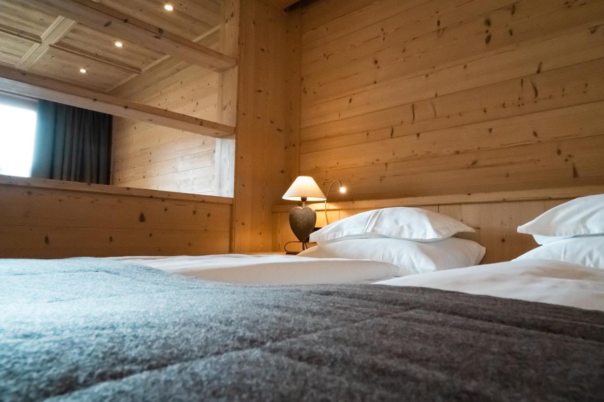 Hotel Arnaria Ортизеи Экстерьер фото