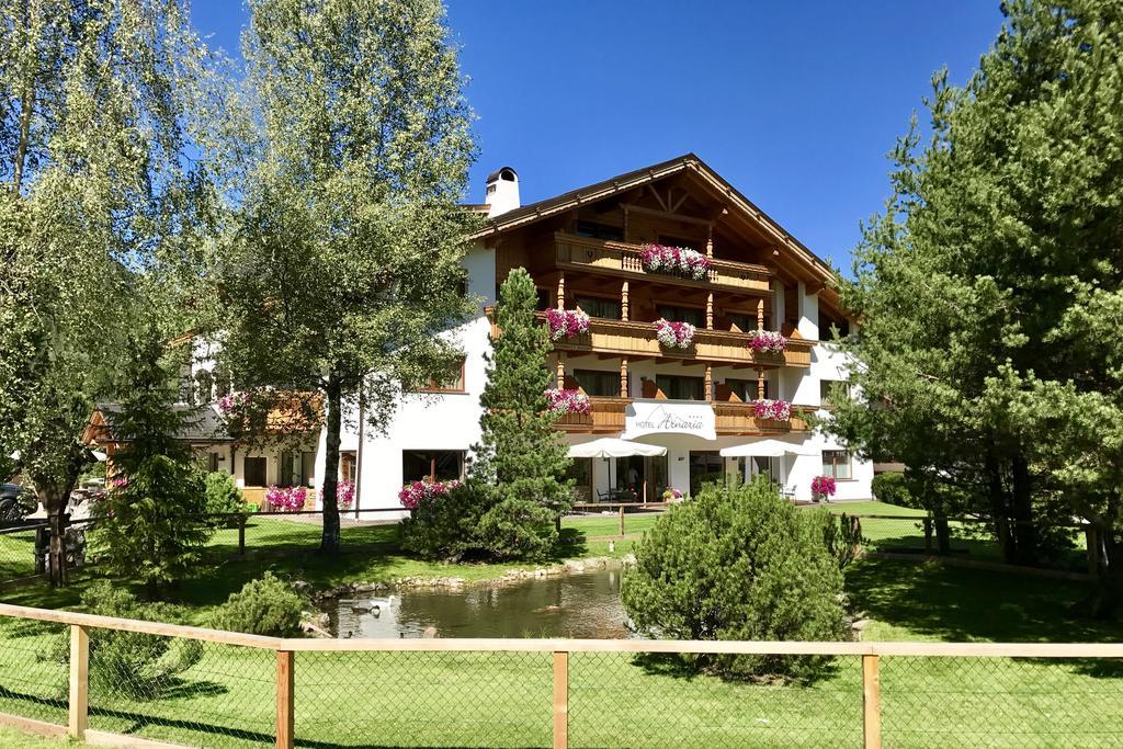 Hotel Arnaria Ортизеи Экстерьер фото